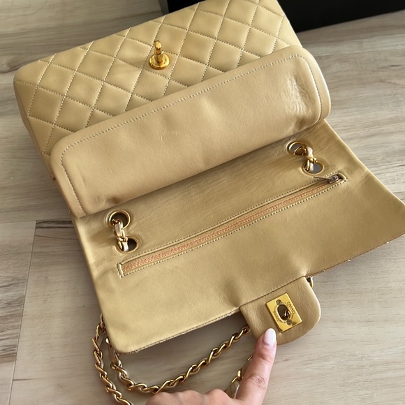 Chanel small double flap beige , in great condition - Picture 5 of 11